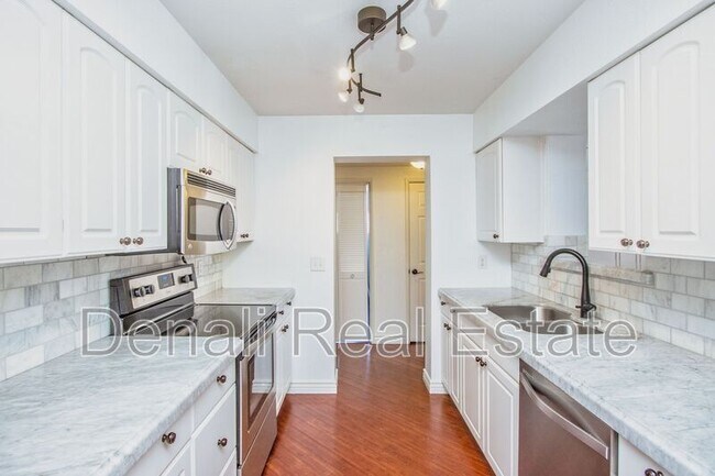 2801 E Sylvia St Phoenix, AZ 85032 photo 3