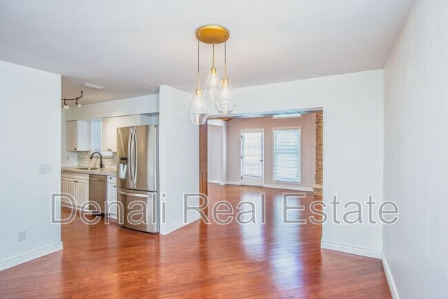 2801 E Sylvia St Phoenix, AZ 85032 photo 4