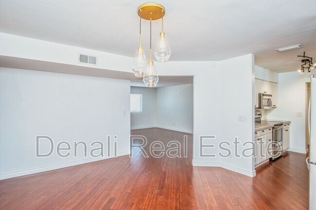 2801 E Sylvia St Phoenix, AZ 85032 photo 5