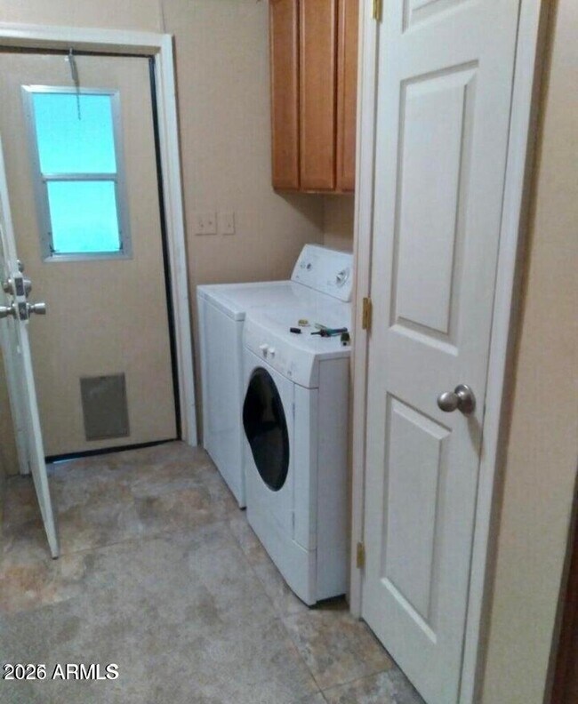 757 N Dapple Rd Apache Junction, AZ 85119 photo 4