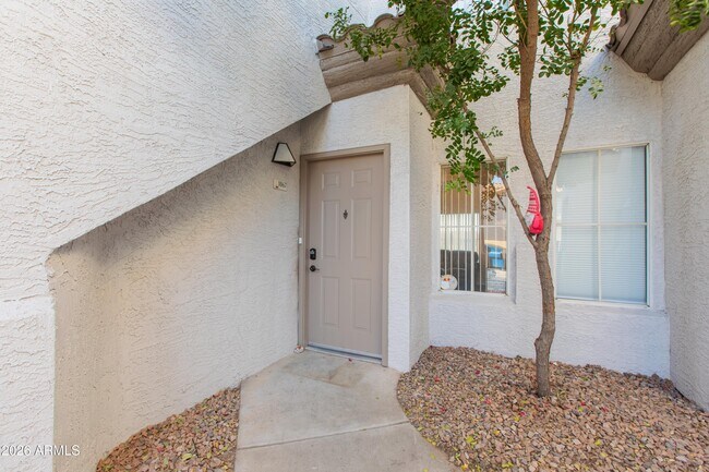 3236 E Chandler Blvd Phoenix, AZ 85048 photo 5