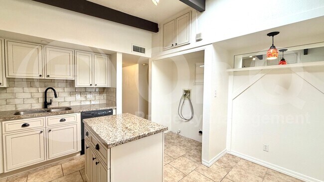 4726 N 14th St Phoenix, AZ 85014 photo 5