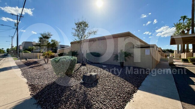 4726 N 14th St Phoenix, AZ 85014 photo 4