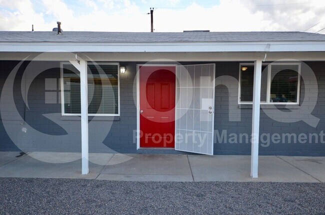 10839 N 15th Ave Phoenix, AZ 85029 photo 2
