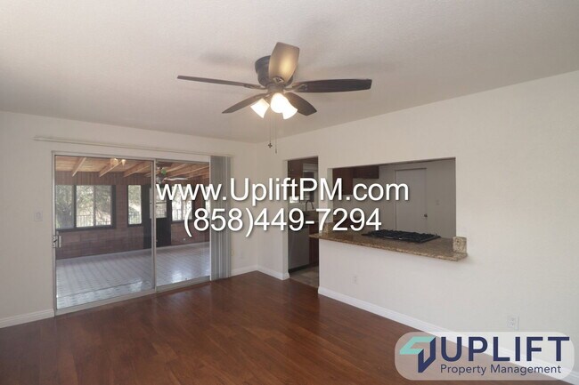7643 Woodbine Way San Diego, CA 92114 photo 3