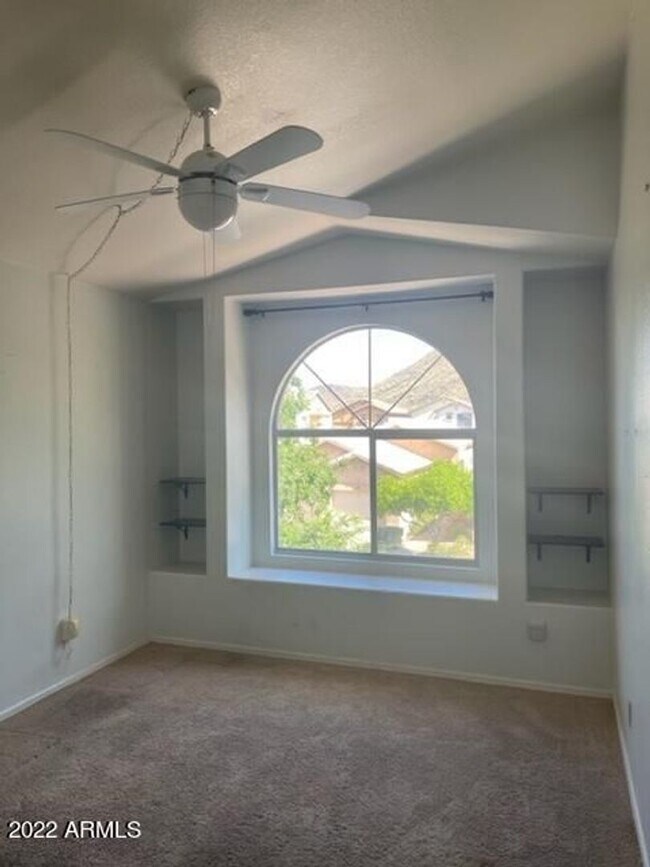4911 W Wahalla Ln Glendale, AZ 85308 photo 5