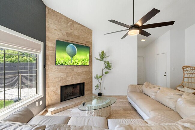 6914 E Phelps Rd Scottsdale, AZ 85254 photo 4