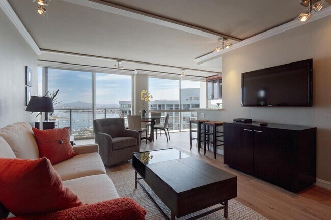 1720 ADM ADM San Diego, CA 92118 photo 2