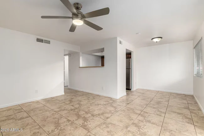 616 S Hardy Dr Tempe, AZ 85281 photo 5