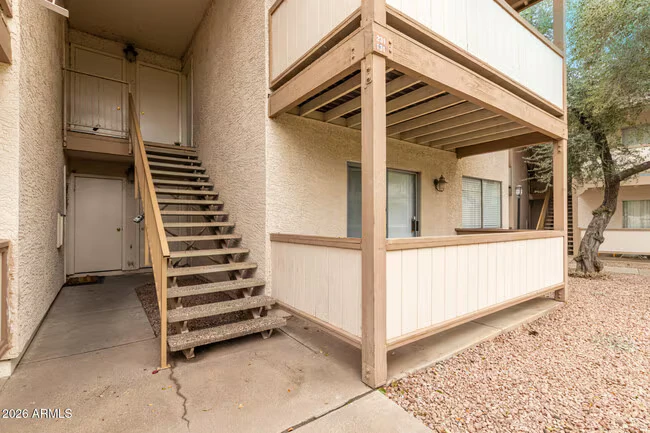 616 S Hardy Dr Tempe, AZ 85281 photo 3