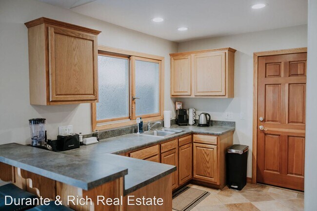 3553 Ames Pl Carlsbad, CA 92010 photo 3