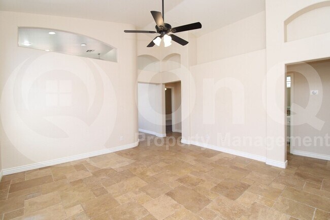 10056 E Capri Ave Mesa, AZ 85208 photo 5