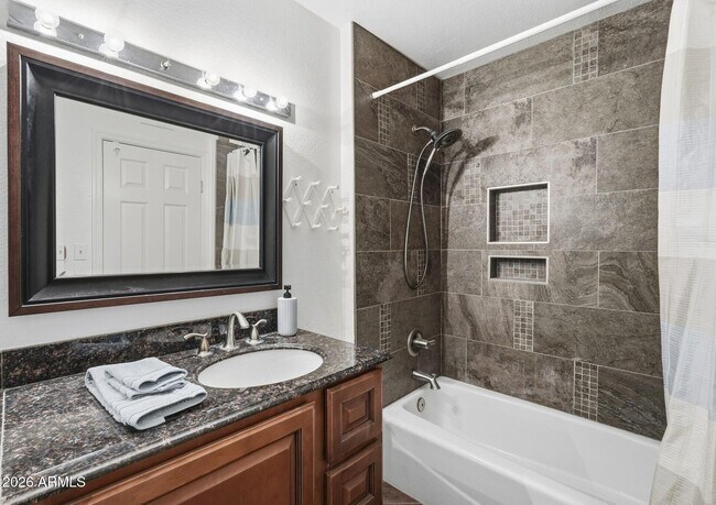 9450 N 94th Pl Scottsdale, AZ 85258 photo 2
