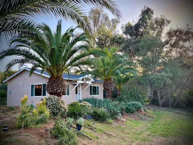 2436 Green Hills Way Vista, CA 92084 photo 2