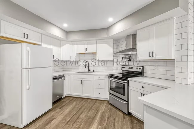 7318 N 43rd Ln Glendale, AZ 85301 photo 4