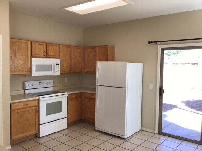 5706 E Forge Cir Mesa, AZ 85206 photo 2