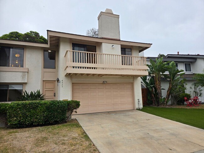 4443 Caminito Pedernal San Diego, CA 92117