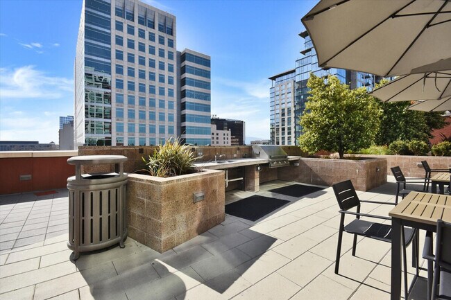 77 N Almaden Ave San Jose, CA 95110 photo 5