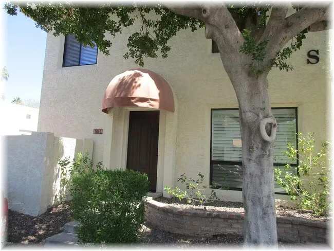 7801 N 18th Pl photo 2