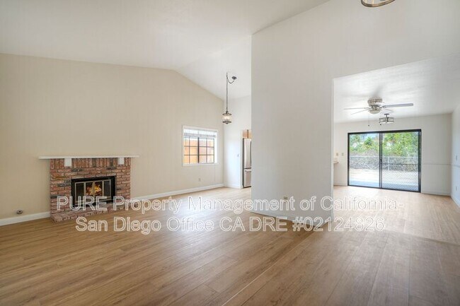 3540 Roselle Ave Oceanside, CA 92056 photo 2