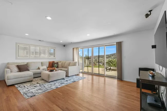 1357 Cornwall St Spring Valley, CA 91977