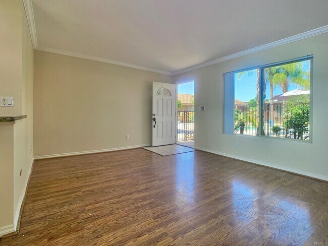 656 Ballard St El Cajon, CA 92019 photo 2