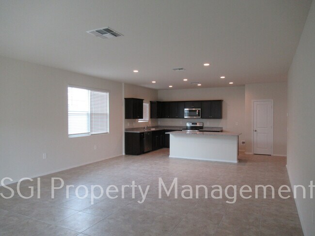 4637 W Lemon Ave Coolidge, AZ 85128 photo 4