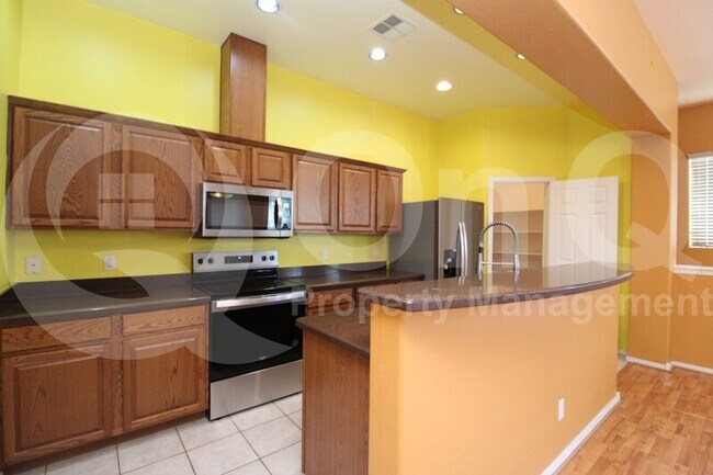 1225 N 36th St Phoenix, AZ 85008 photo 3
