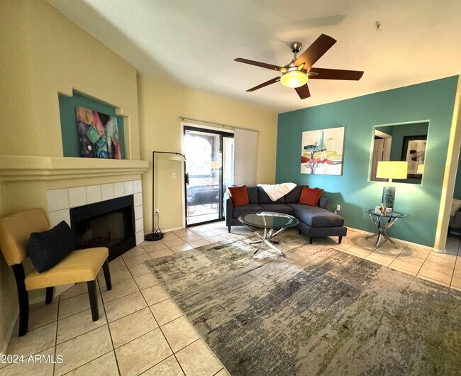 15050 N Thompson Peak Pkwy Scottsdale, AZ 85260 photo 4