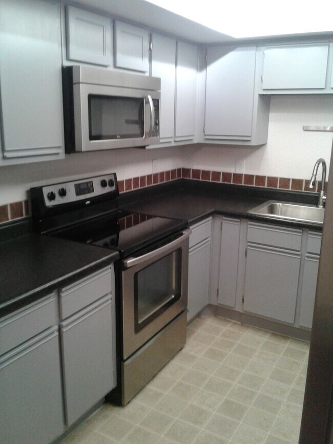 1340 N Recker Rd Mesa, AZ 85205 photo 4