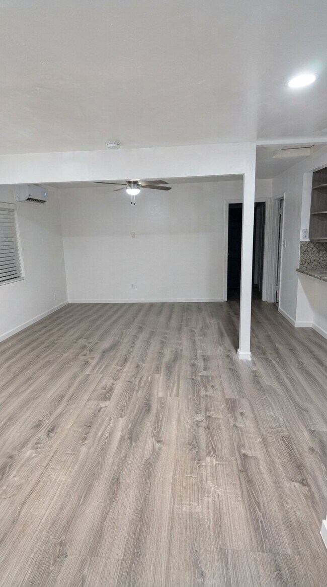 3045 Bancroft Dr Spring Valley, CA 91977