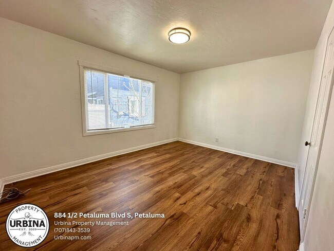 884-882 Petaluma Blvd S Petaluma, CA 94952 photo 5