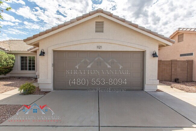 1121 S Crossbow Pl Chandler, AZ 85286 photo 4