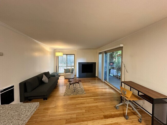 66 Fairmount Ave Oakland, CA 94611 photo 2