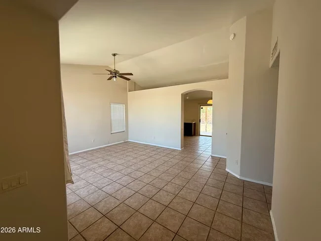 1413 W Orchid Ln Chandler, AZ 85224 photo 3