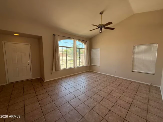 1413 W Orchid Ln Chandler, AZ 85224 photo 5