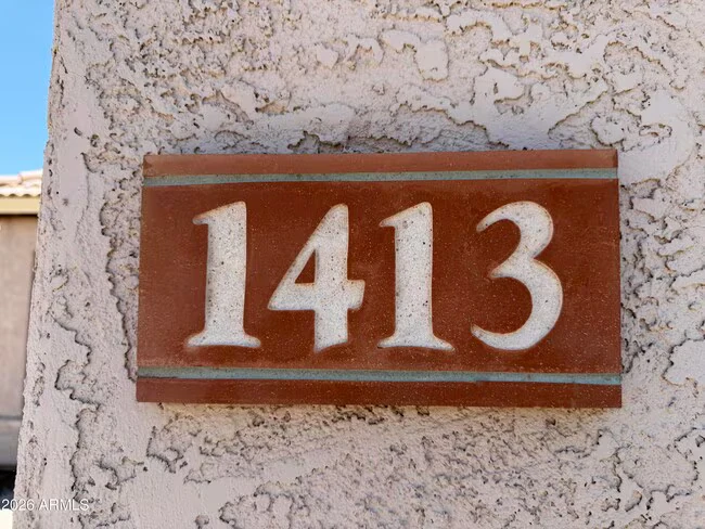 1413 W Orchid Ln Chandler, AZ 85224 photo 2