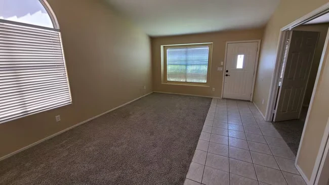 4422 E White Aster St Phoenix, AZ 85044 photo 3