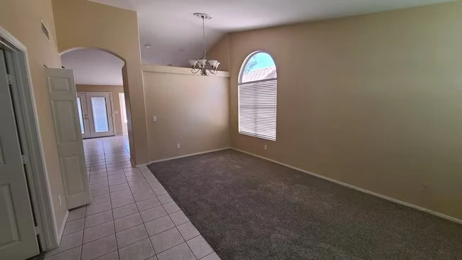 4422 E White Aster St Phoenix, AZ 85044 photo 2