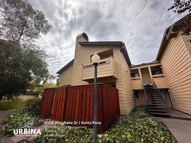 2BR/2BA Condo on Woodlake Drive · Santa Rosa