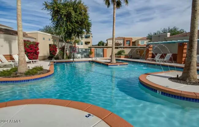28575 N Black Cyn Hwy Phoenix, AZ 85085 photo 4