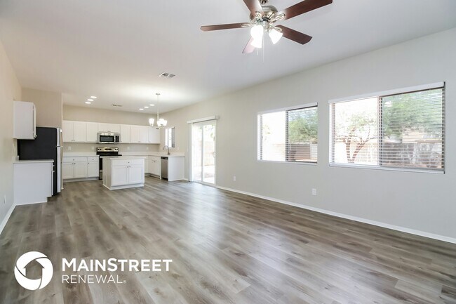 956 E Denim Trail San Tan Valley, AZ 85143 photo 3