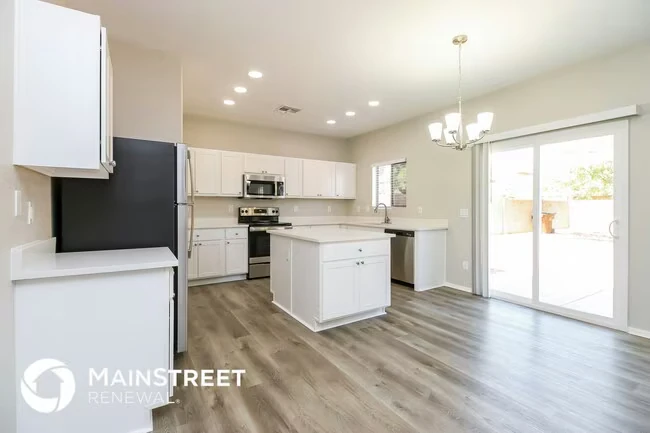 956 E Denim Trail San Tan Valley, AZ 85143 photo 4