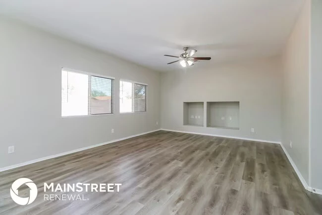 956 E Denim Trail San Tan Valley, AZ 85143 photo 2