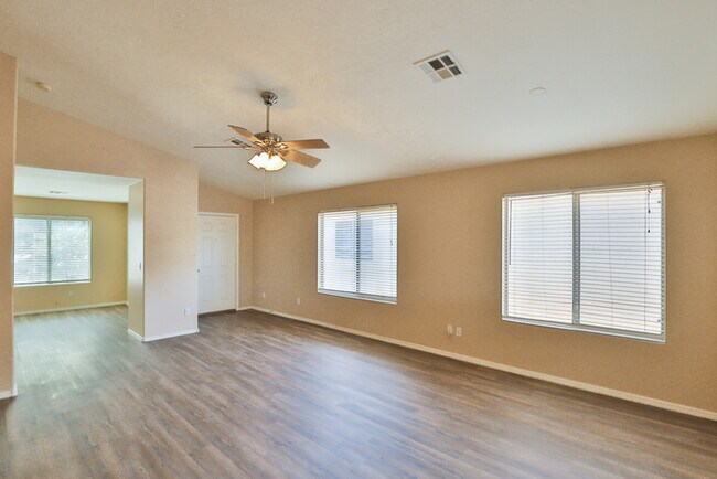 14919 N 149th Dr Surprise, AZ 85379 photo 5