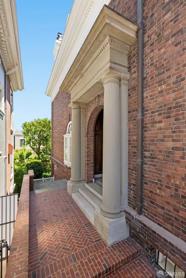 2650 Scott St San Francisco, CA 94123 photo 2