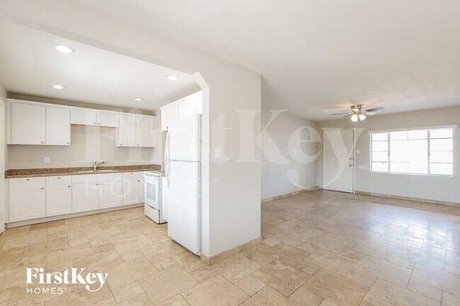 2011 W Maryland Ave Phoenix, AZ 85015 photo 5
