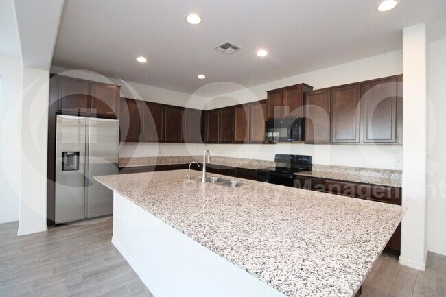 23034 E Via Del Sol Queen Creek, AZ 85142 photo 5