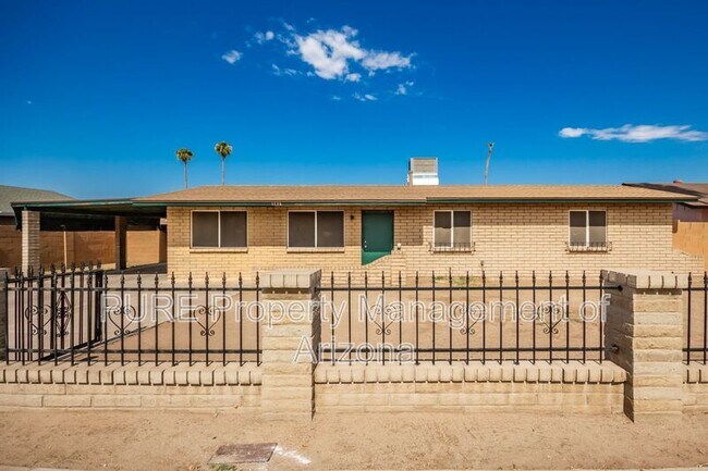 1136 E Caldwell St Phoenix, AZ 85042 photo 2