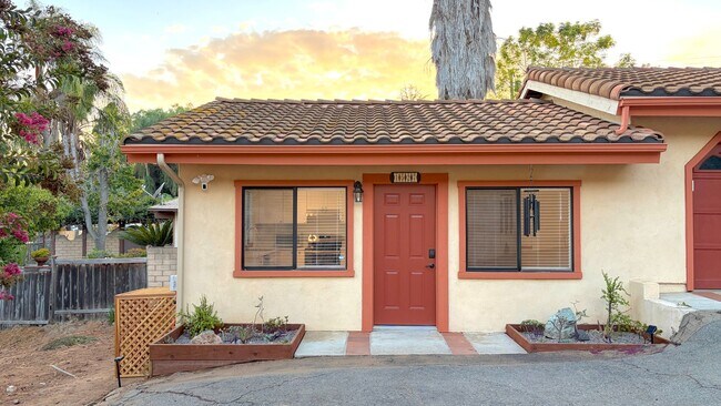 1527 Calavo Rd Fallbrook, CA 92028 photo 4